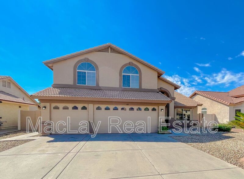 Chandler House: 1615 W Enfield Way