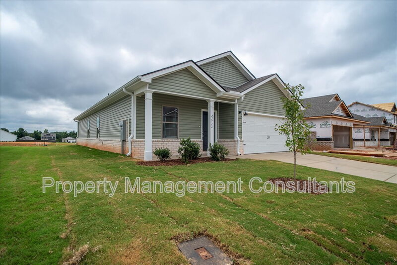 Athens House: 22772 Dashwood Lane