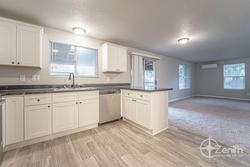 Vancouver House: 4711 NE 155th Ave.