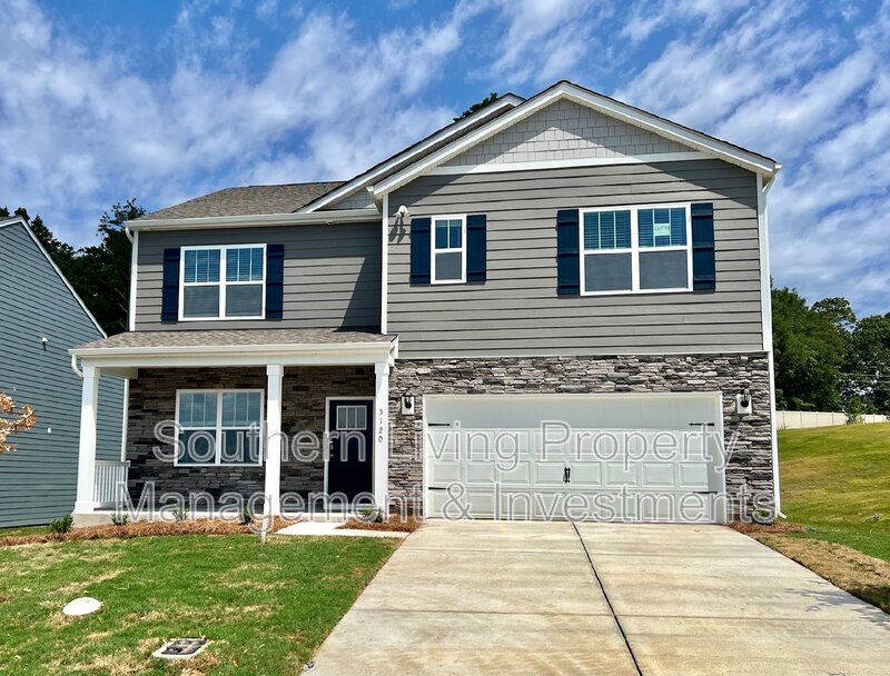 Gastonia House: 3120 Winged Elm Street