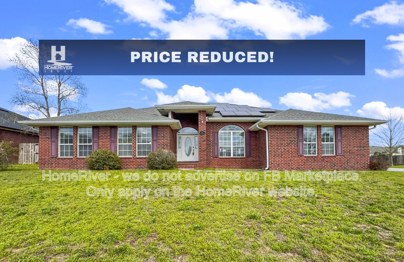 Crestview House: 2107 Hagood Loop