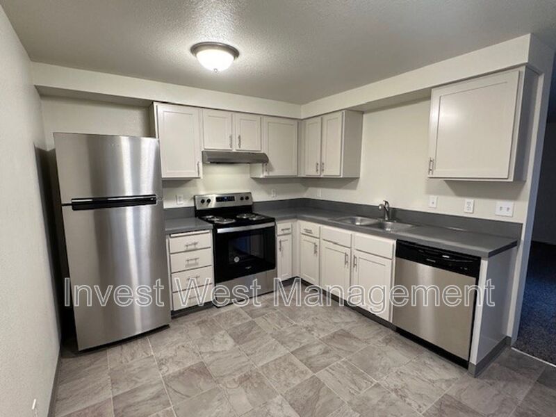 EUGENE Condo: 1811 KINGSLEY ROAD