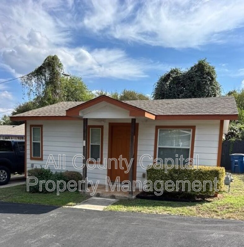 Main image for 1116 Northwestern Ave #C