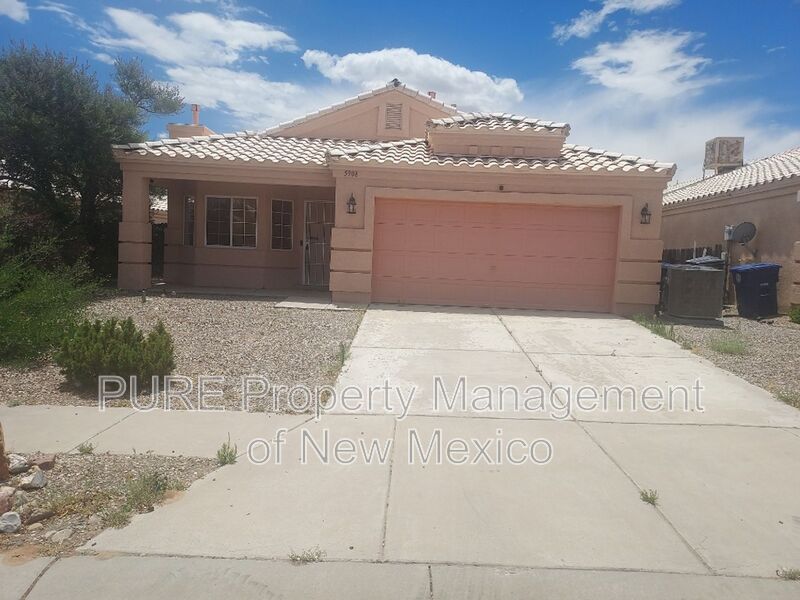 Albuquerque House: 5908 Taurus Ave NW