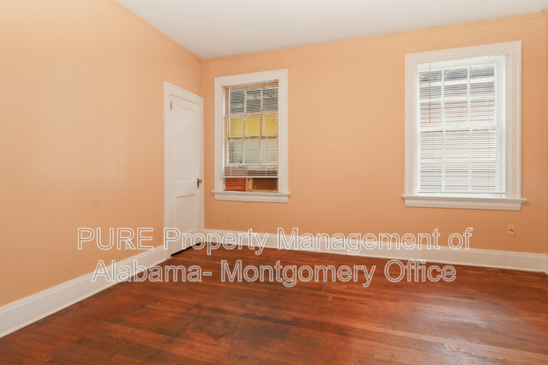 Montgomery House: 1308 Rosa l Parks Ave