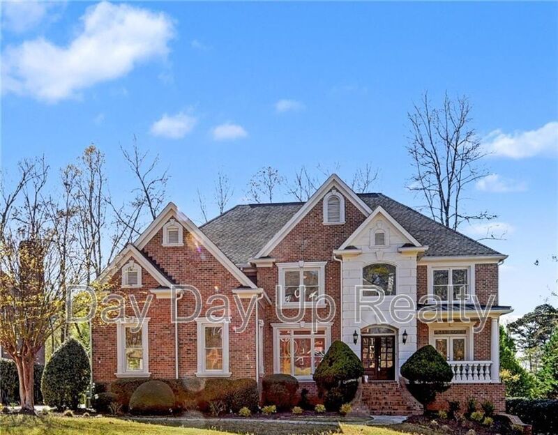 Kennesaw House: 4026 Palisades Main Nw