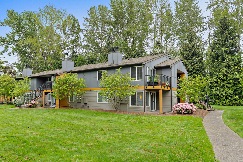 Bothell House: 10831 NE 147th Ln