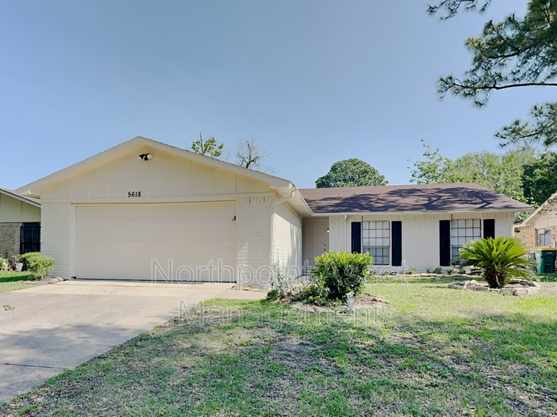 Request a Viewing for 5618 Hickory Forest Dr Tenant Turner