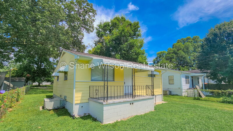 Rossville House: 804 Henderson Avenue
