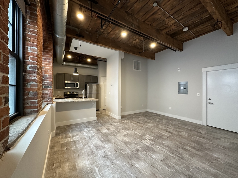 Worcester Condo: 128 Chandler Street - Unit 103