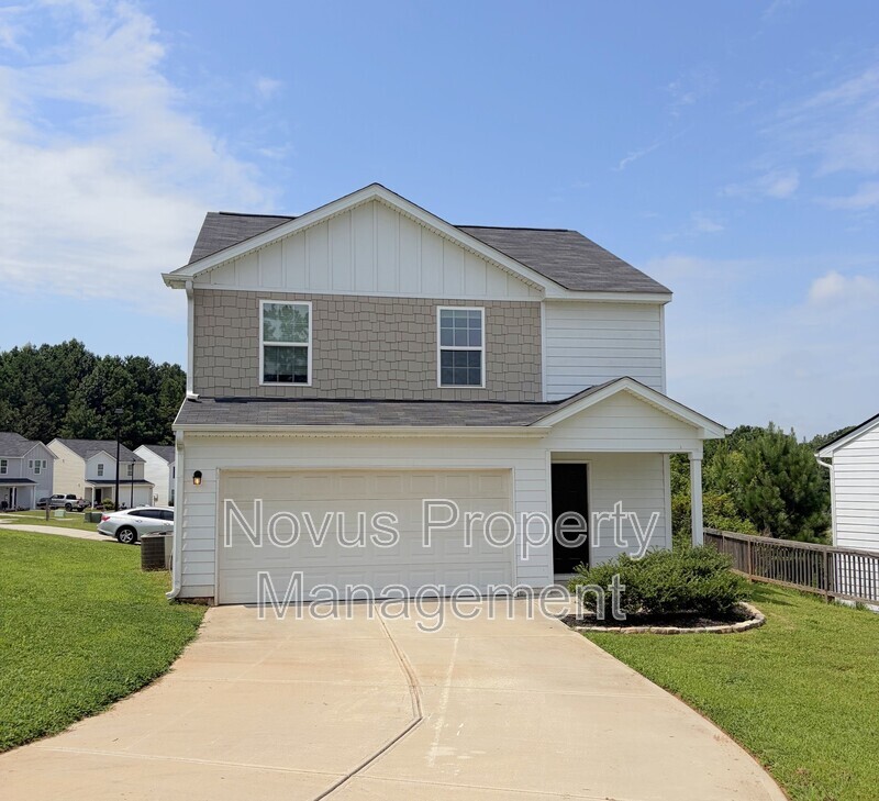 Villa Rica House: 506 Amelia Court