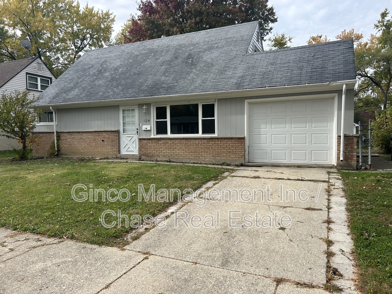 Park Forest House: 104 Walnut Street