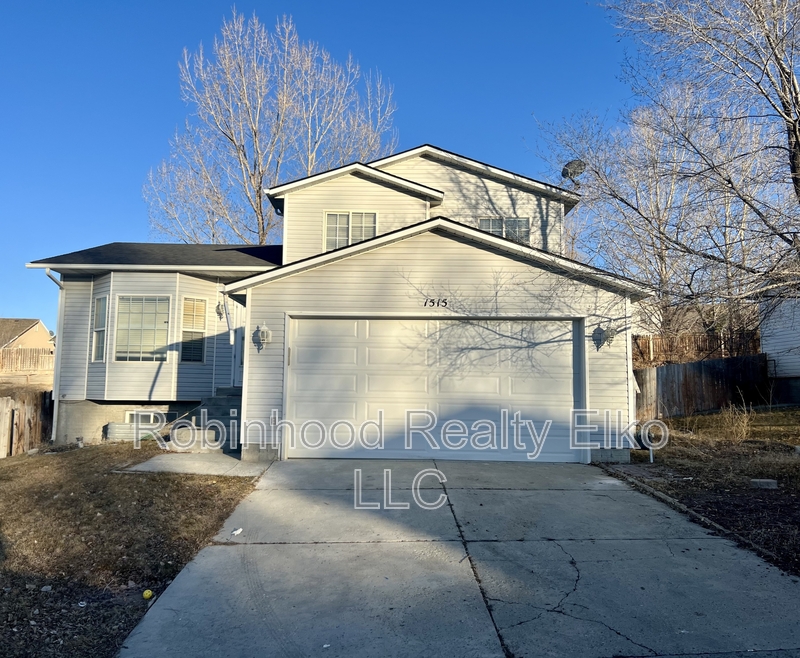 Elko House: 1515 Glenmoor Drive