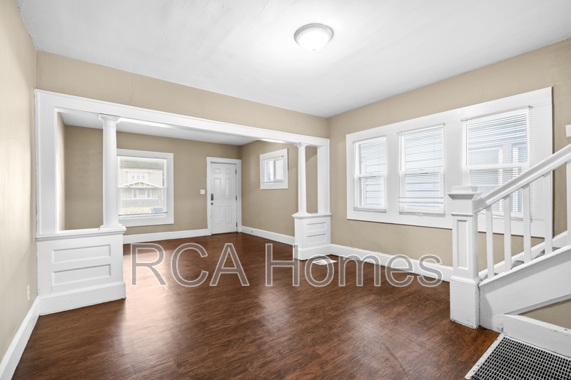 Indianapolis House: 4118 East Washington Street