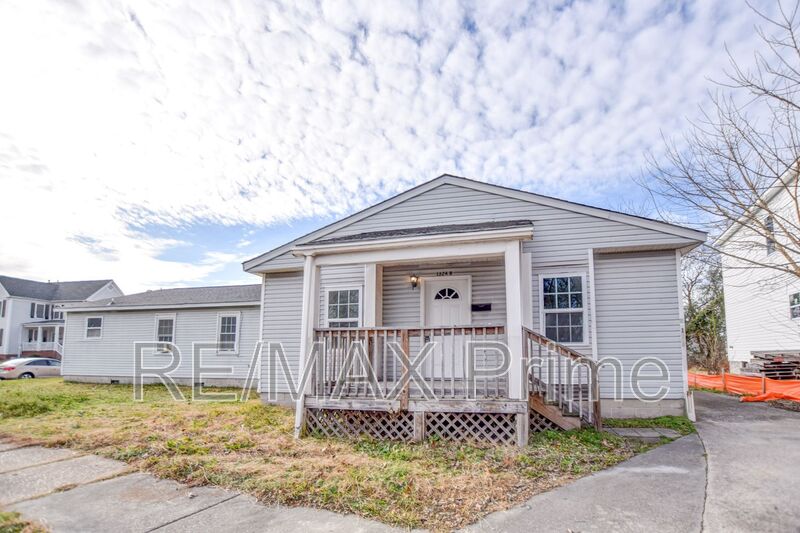 Norfolk Condo: 1324 Corprew Ave.
