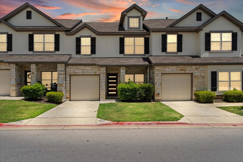 Austin House: 1502 Airedale Rd