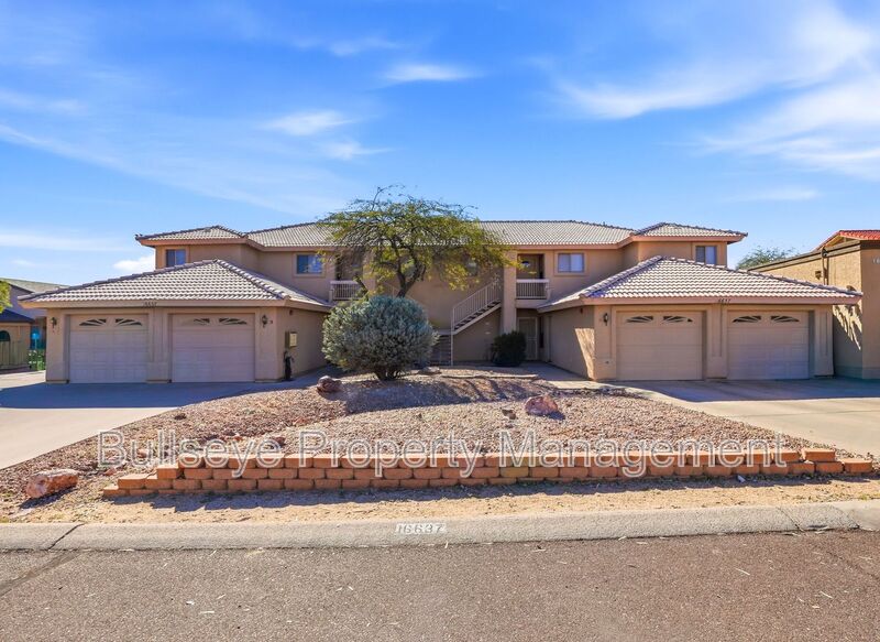 Fountain Hills House: 16637 E. Almont Dr