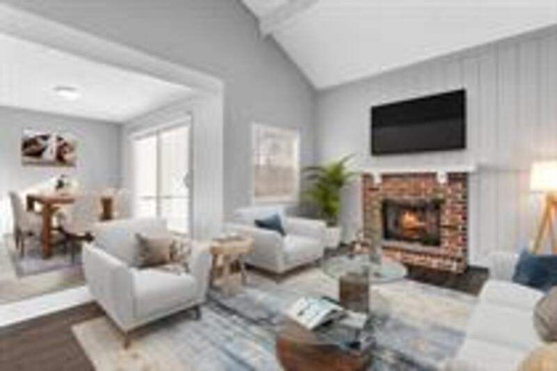 Blue Springs Condo: 606 NW Valleybrook Rd