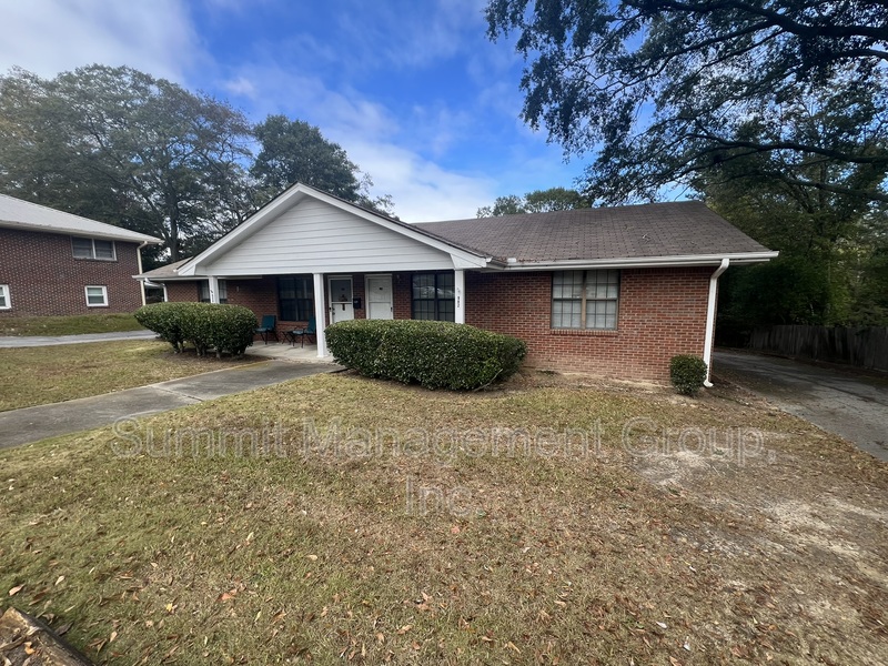 Conyers Condo: Locust Drive - 982