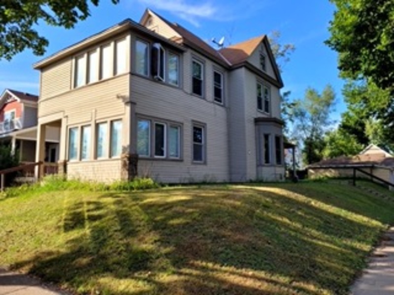 St. Paul House: 289 Charles Ave