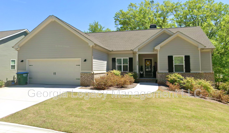 Statham House: 388 Sunset Drive