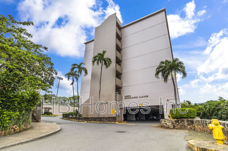 Honolulu Condo: 1260 Richard Lane #513 - 1