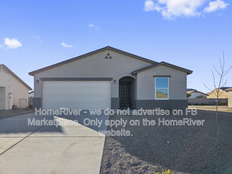 Arizona City House: 14674 S Avalon Rd