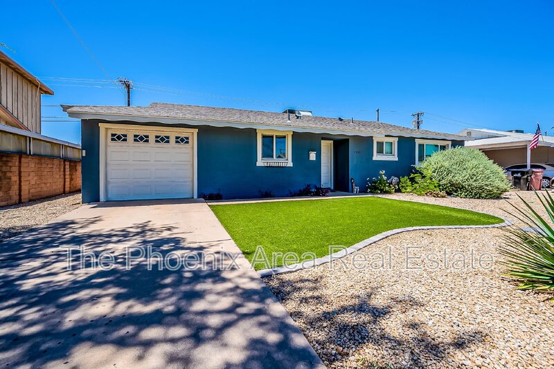 Scottsdale House: 1102 N 72nd Pl
