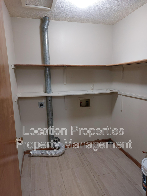 2807 Ridge Court - B, rental photo 9