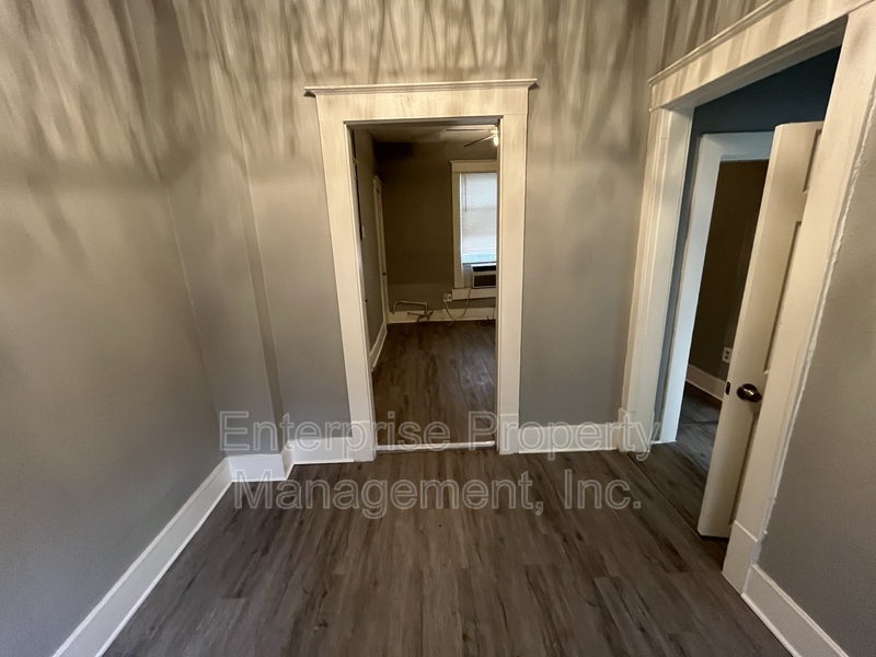 Photo 2 of 1111 North Parkway 3