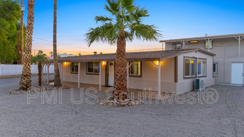 Bullhead City Condo: 437 Riverfront Dr