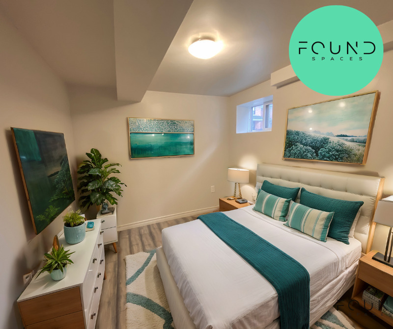 Hamilton Condo: 147 Holton Ave S