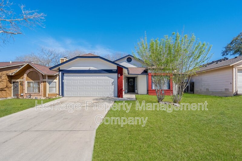 San Antonio House: 7919 Wayside Trail
