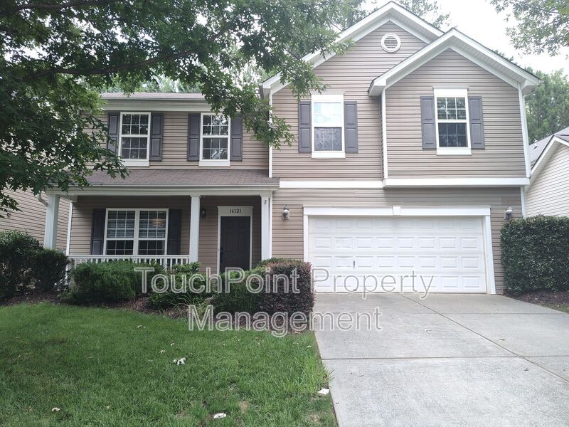 Charlotte House: 16121 Long Talon Way