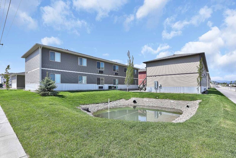 Helena Condo: 901 Gibbon Rd -1