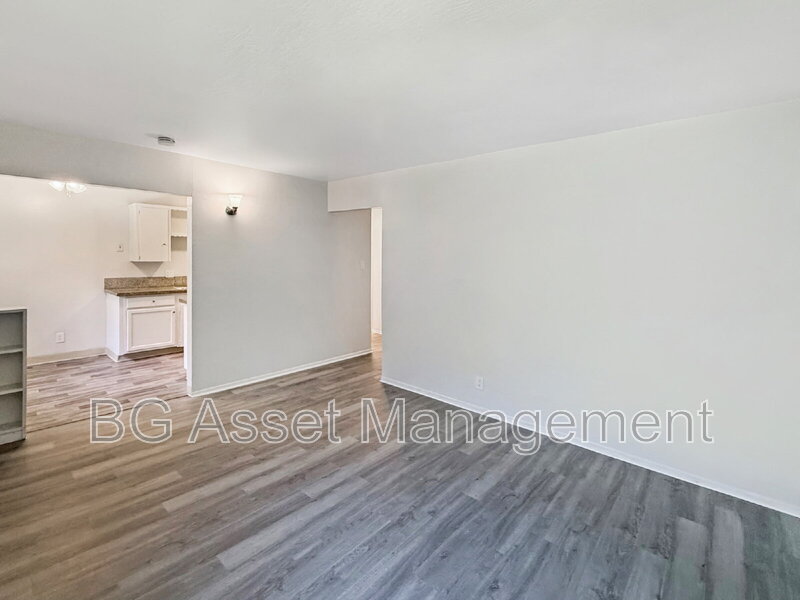 Sacramento Condo: 1938 Ethan Way