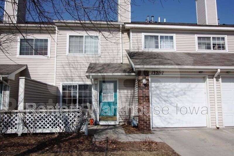 Ankeny Townhome: 1321 SE Delaware Ave