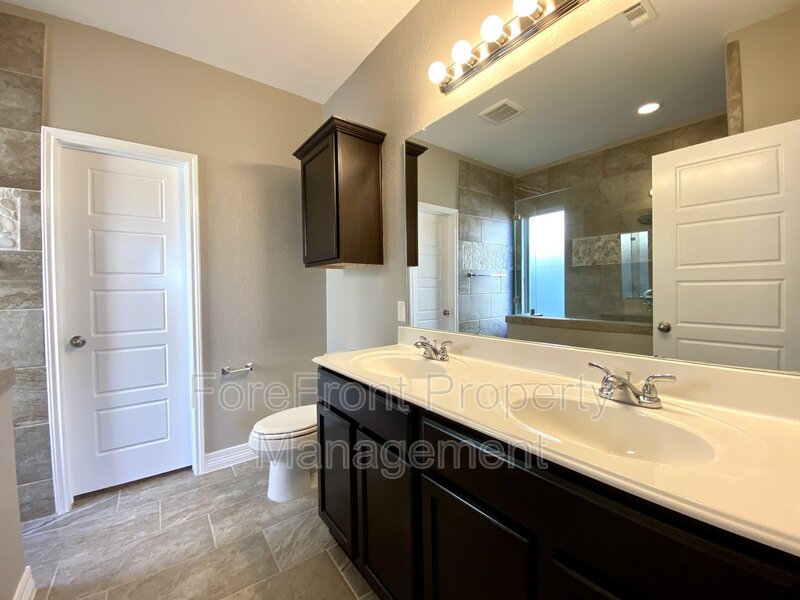 1206 Ranch Falls San Antonio TX 78245 - Photo 34