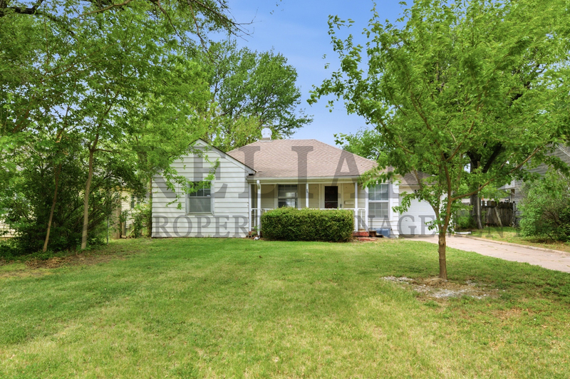 Wichita House: 571 South Roosevelt Street