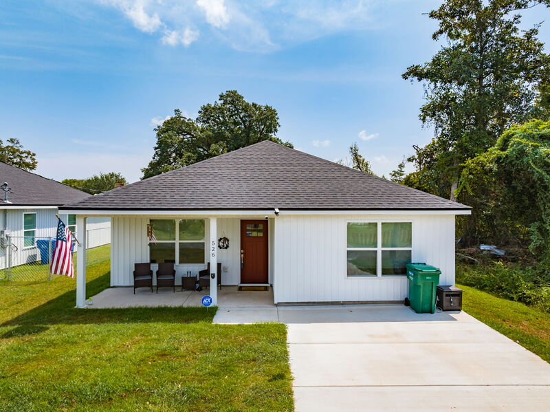 Panama City House: 526 Camellia Ave