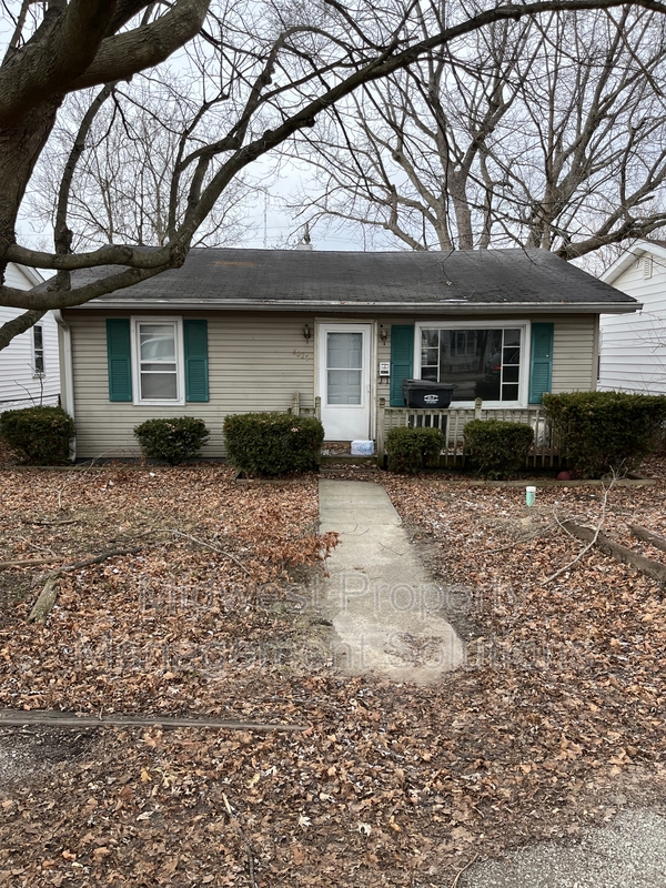 Anderson House: 4025 Brown Street