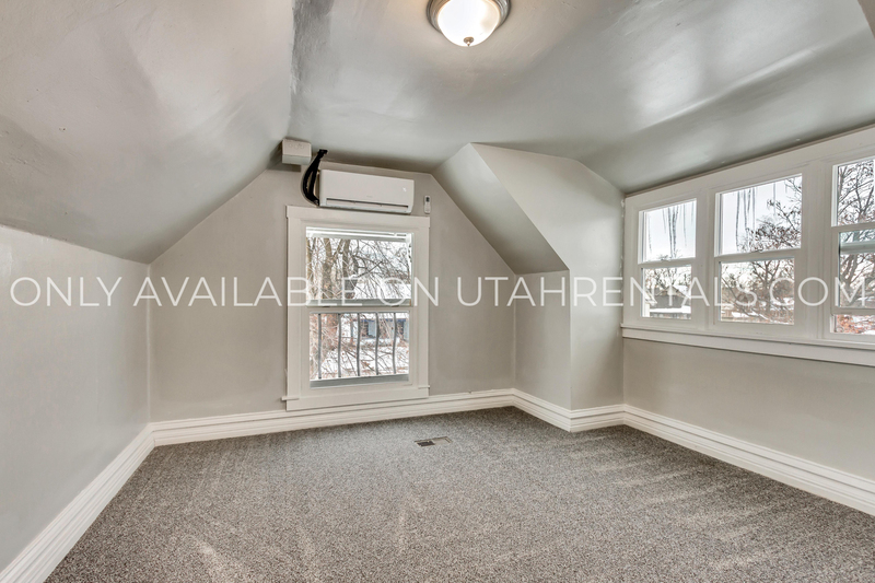 Ogden Condo: 3162 Adams Ave