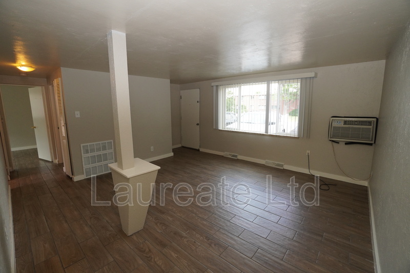 Lakewood Condo: 679 Miller Ct
