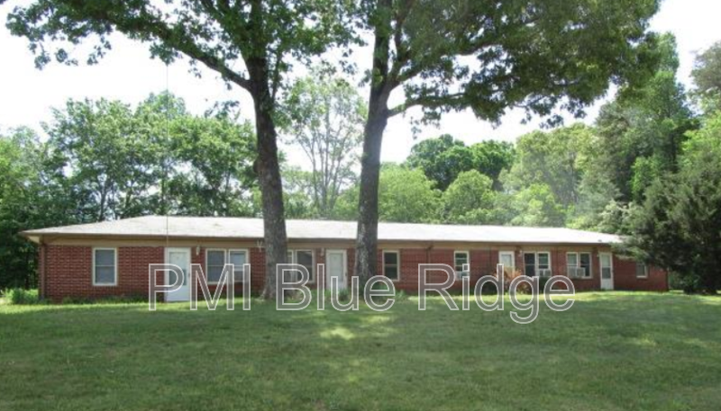 Rutherfordton Condo: 110 Evergreen Ln