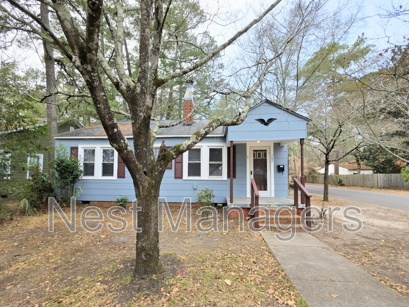 Fayetteville House: 200 Judd Street