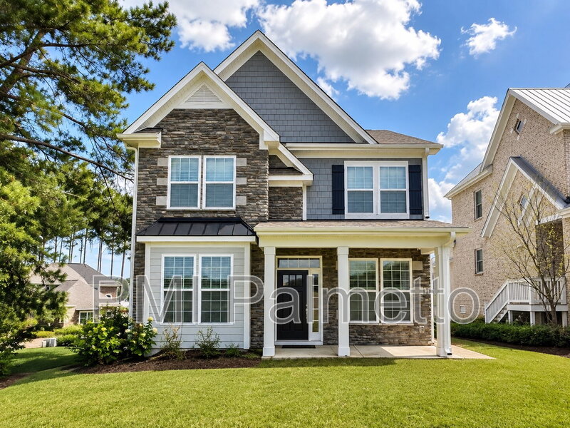 Blythewood House: 35 Golden Spur Ln