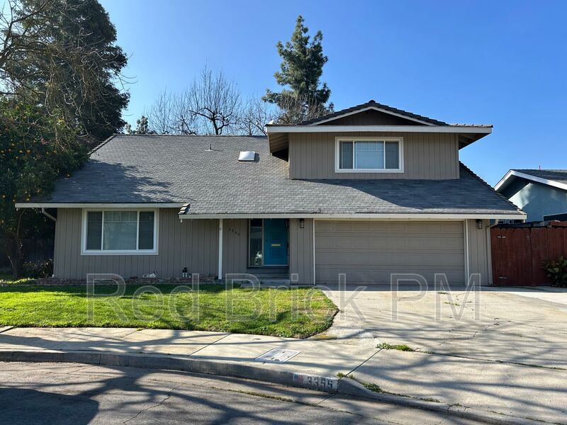 Merced House: 3355 San Fernando Ct.