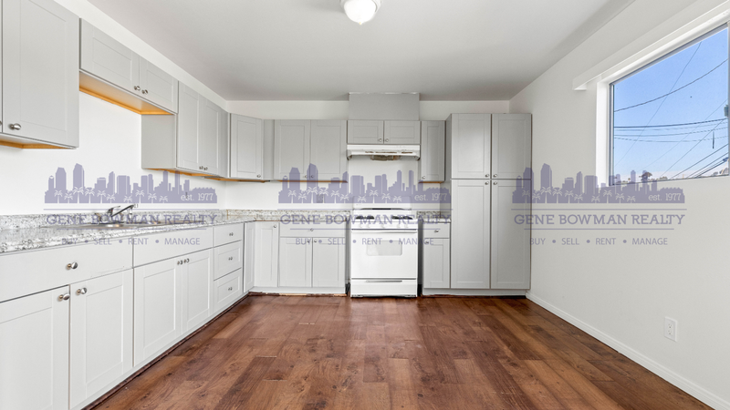 National City House: 108 Laurel Ave