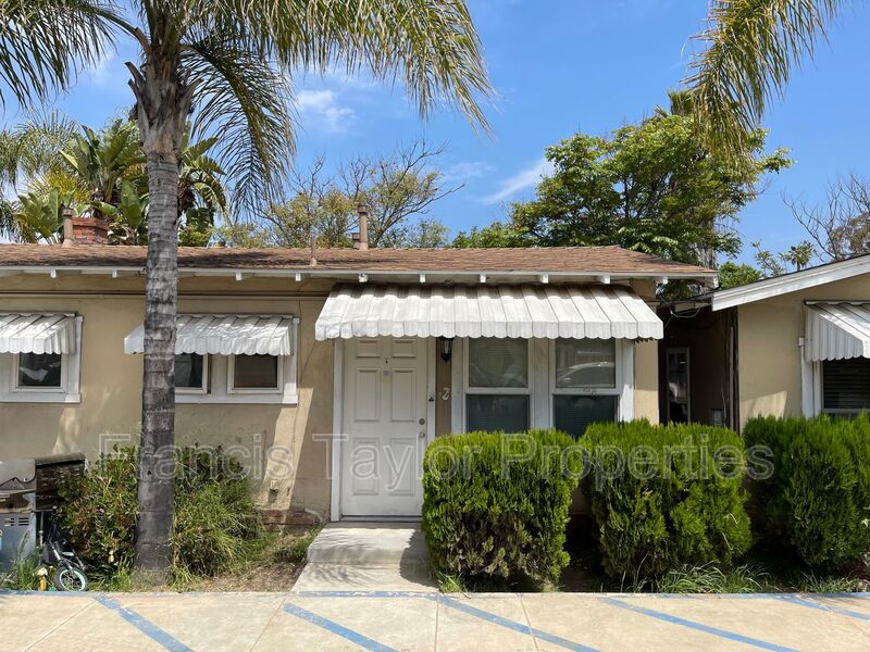 Escondido Condo: 1214 S Escondido Blvd.