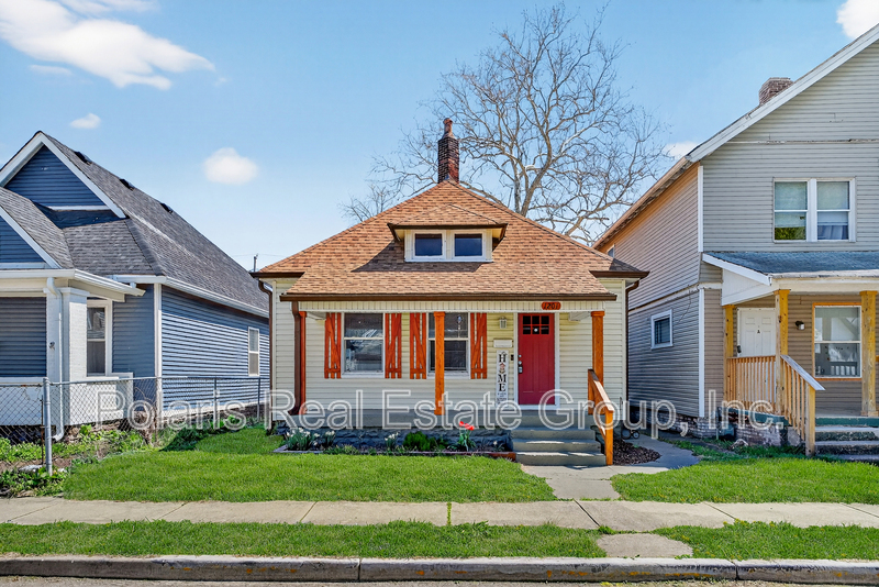 Indianapolis House: 1201 Saint Peter St